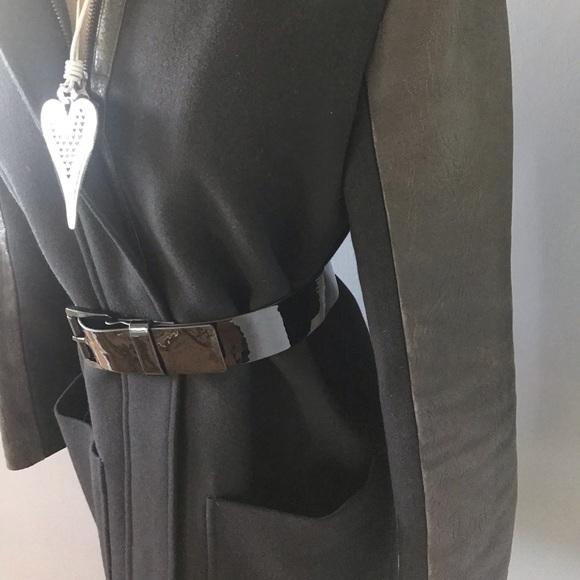 MACKAGE wool blend coat with leather features size M - Picture 2 of 10